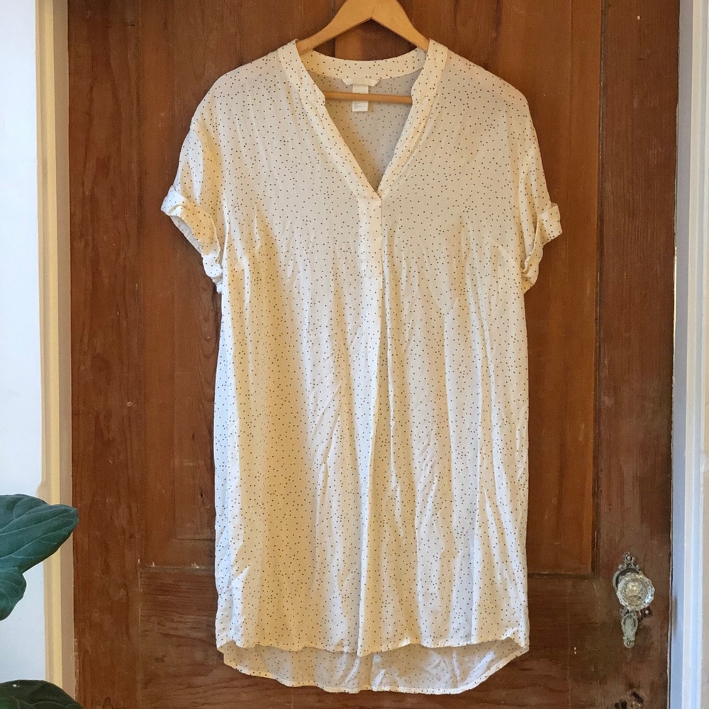 Cream H&M shift dress with black polka dots.